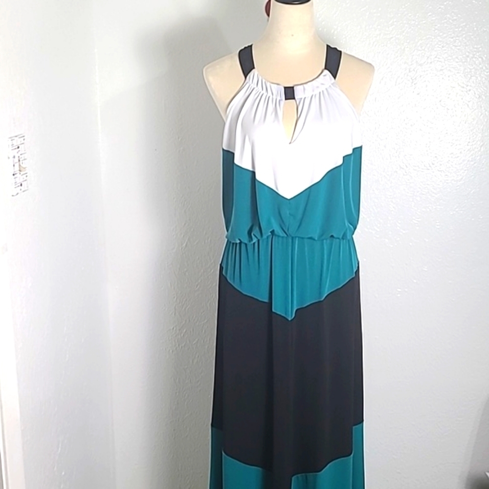 London Style White, Teal, Black Colorblock Maxi-Dress, Halter Neckline Sz Medium - Picture 5 of 12